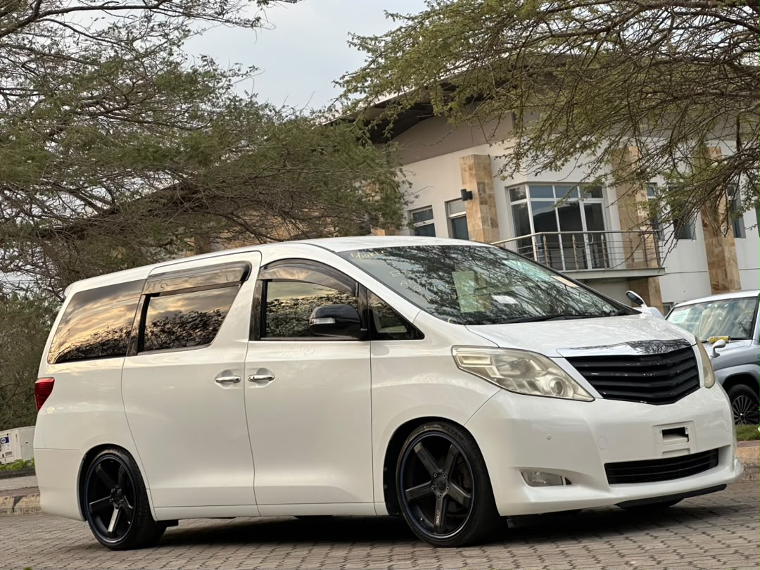 TOYOTA ALPHARD